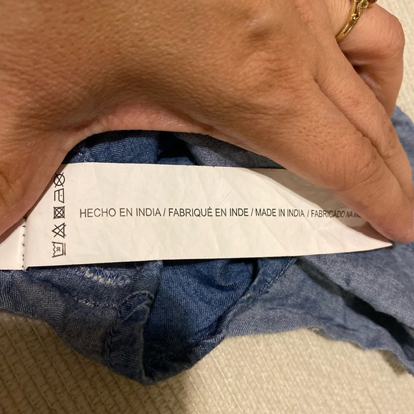 Lefties Blue Ruffled Mini Skirt size small - Picture 6 of 8